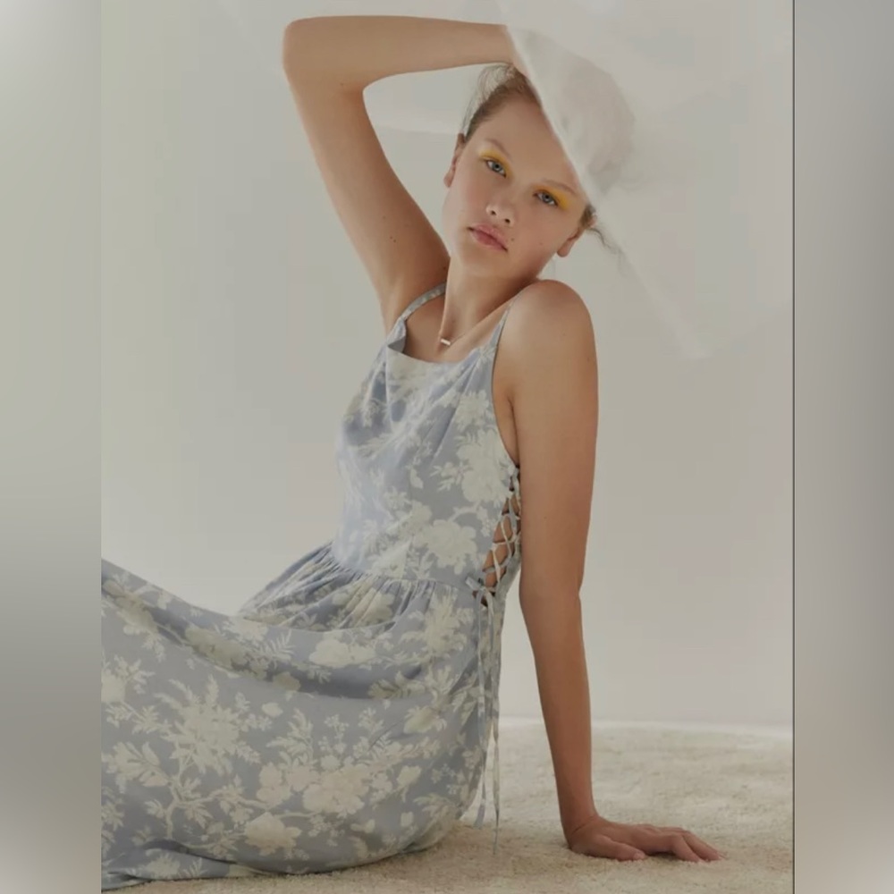 Urban Outfitters summer dress size small